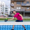 Hilf mir, die Regeln des Pickleball und andere hilfreiche Tipps zu verstehen